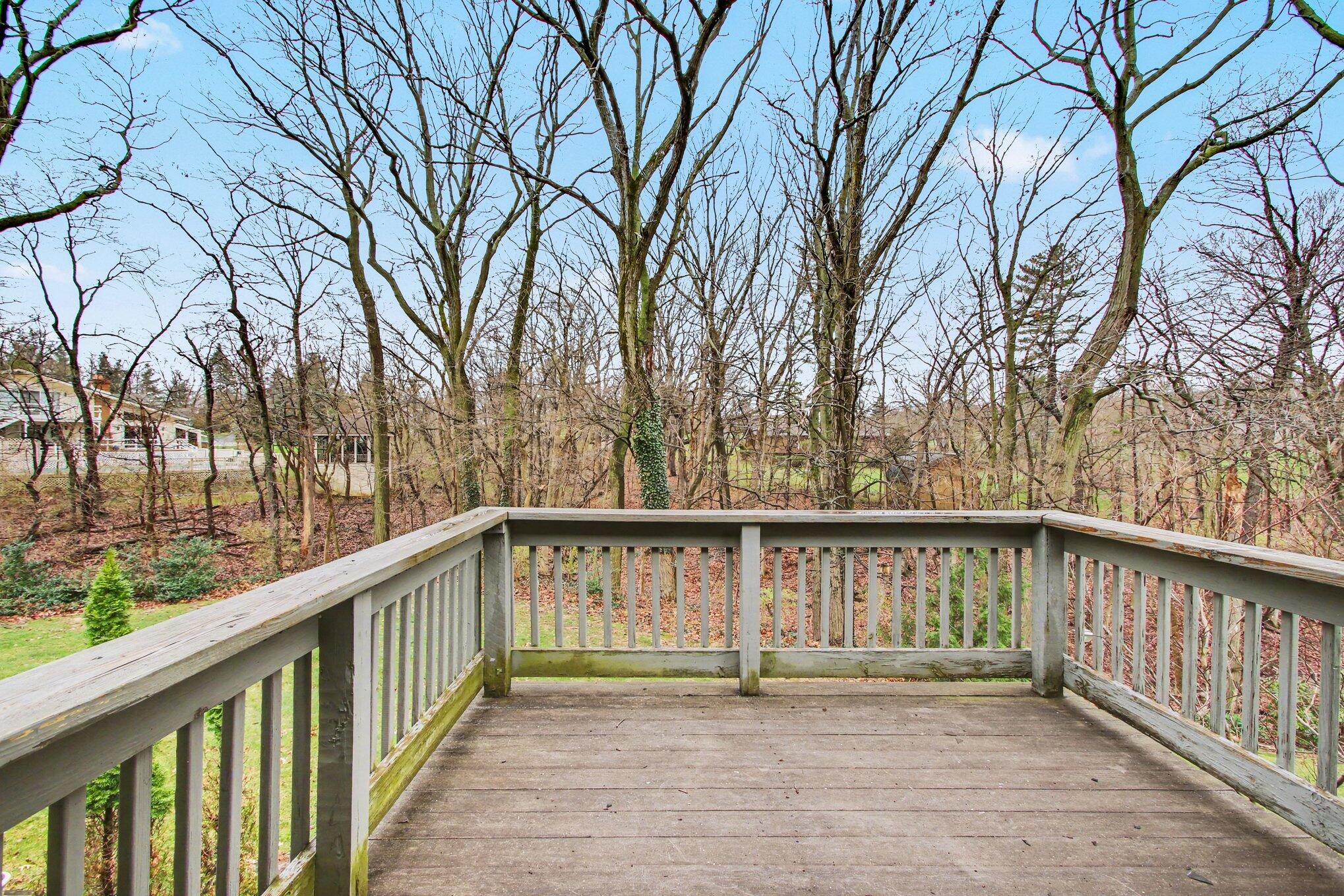 186 Wexford Road Valparaiso, IN 46385 - Photo 26 of 33 a view of balcony with outdoor space
