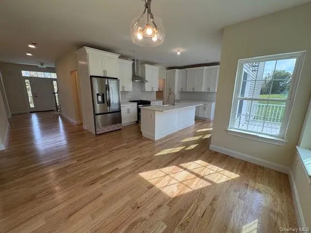 $1,200,000 | 8 Jefferson Avenue, New Windsor, NY 12553