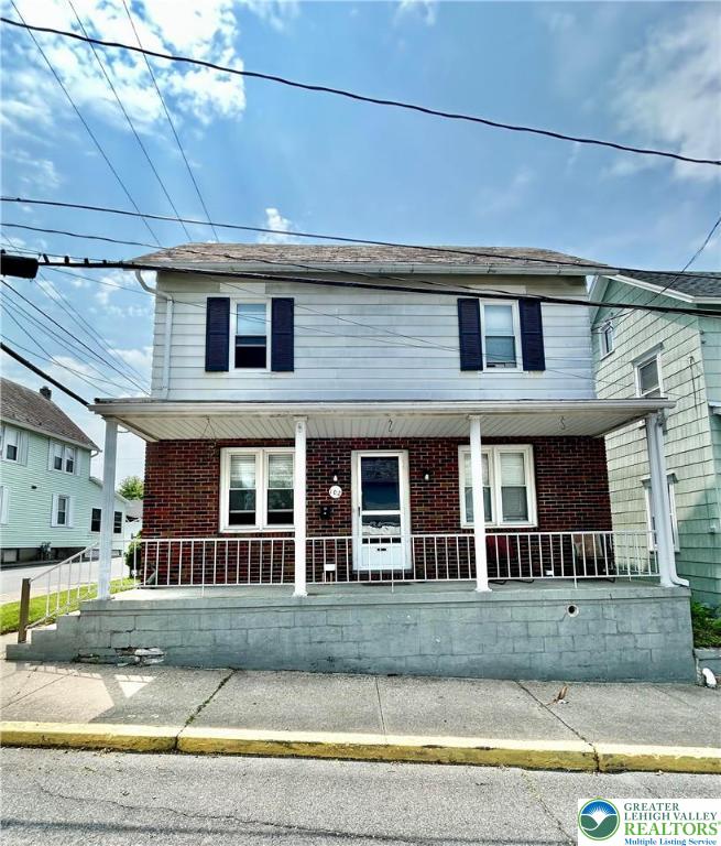 102 Garibaldi Avenue Roseto, PA 18013 - Photo 1 of 25