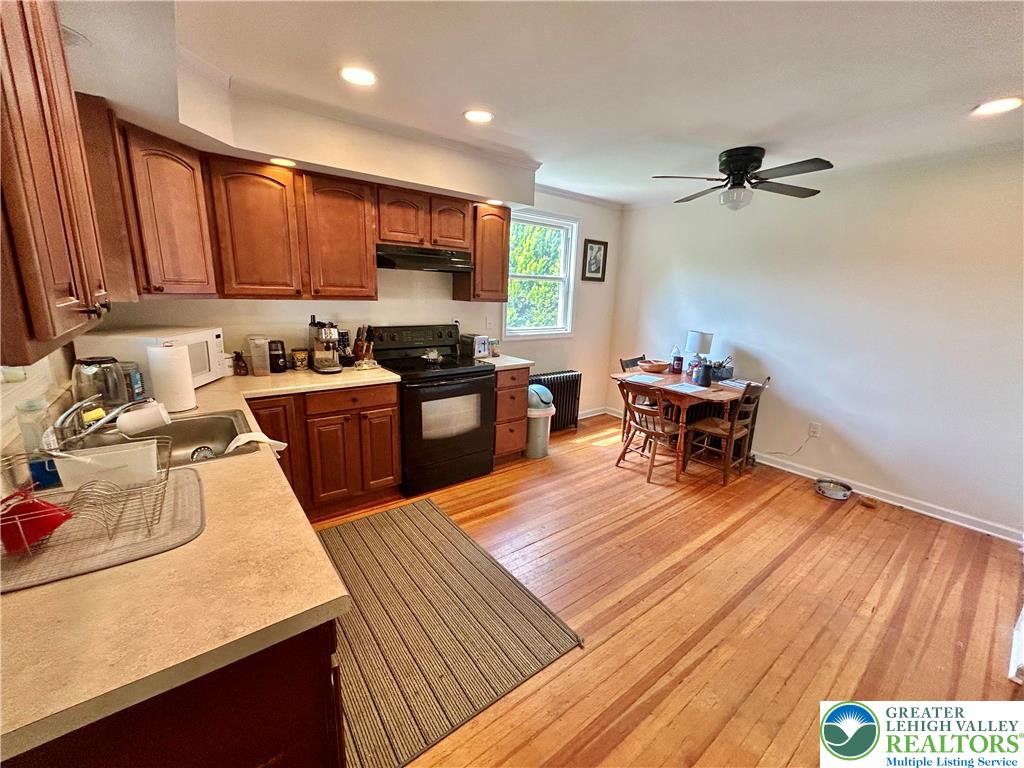 102 Garibaldi Avenue Roseto, PA 18013 - Photo 4 of 25