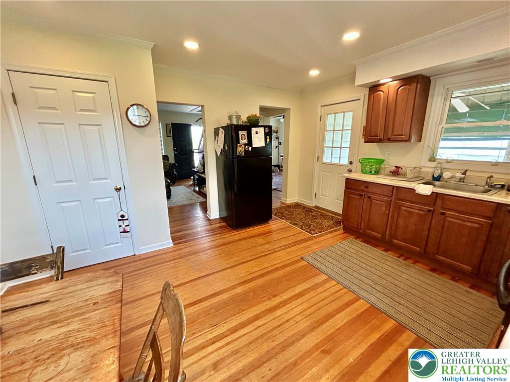 102 Garibaldi Avenue Roseto, PA 18013 - Photo 5 of 25