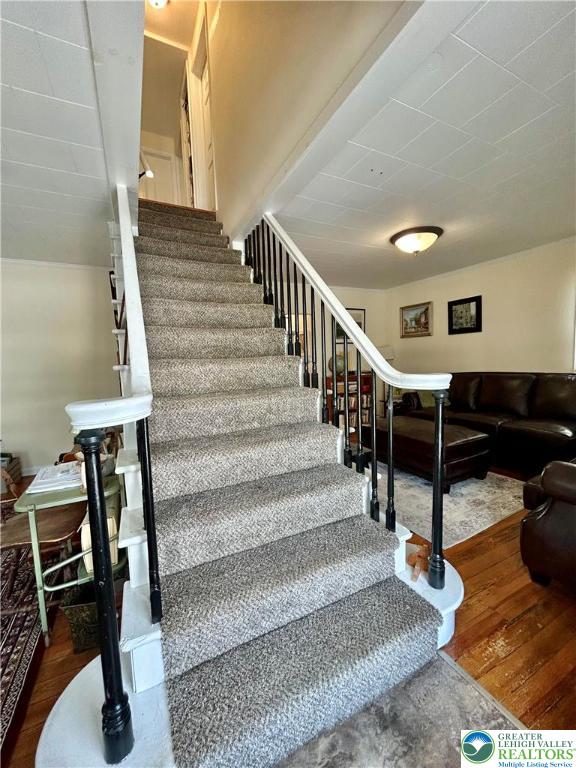 102 Garibaldi Avenue Roseto, PA 18013 - Photo 8 of 25