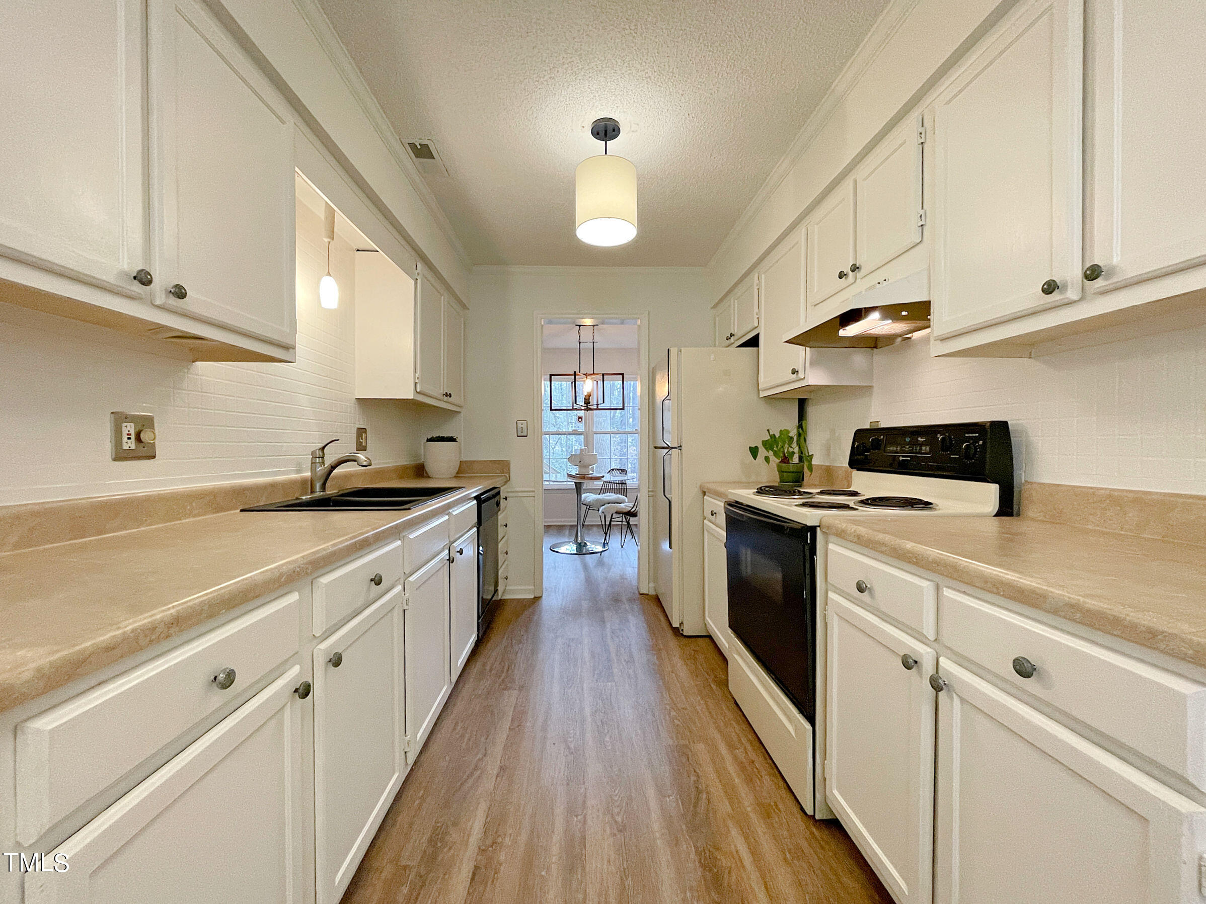 217 Wetherburn Lane Raleigh, NC 27615 - Photo 13 of 27 20240217_210339521_iOS
