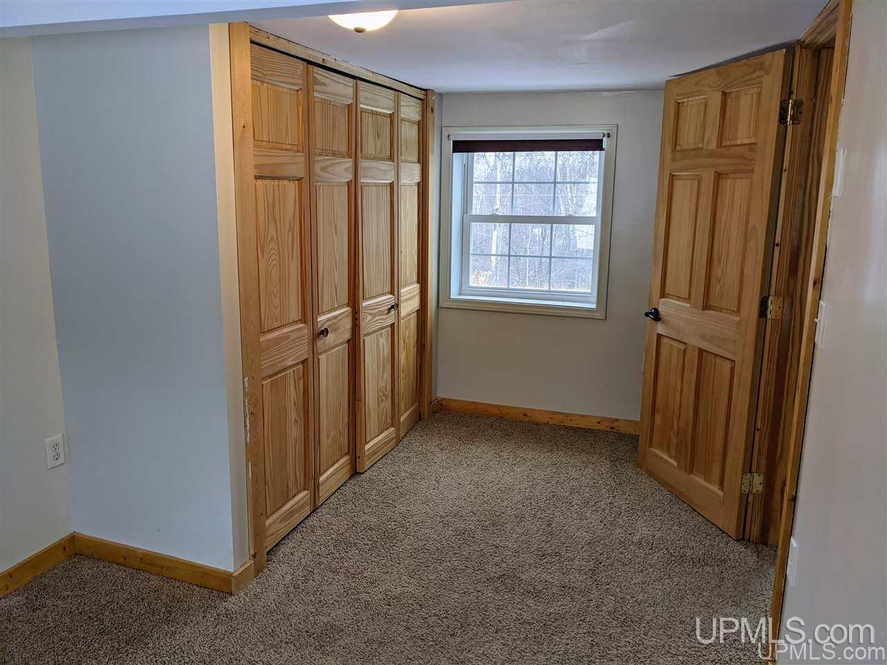 105 Tracy Road Negaunee, MI 49866 - Photo 14 of 35