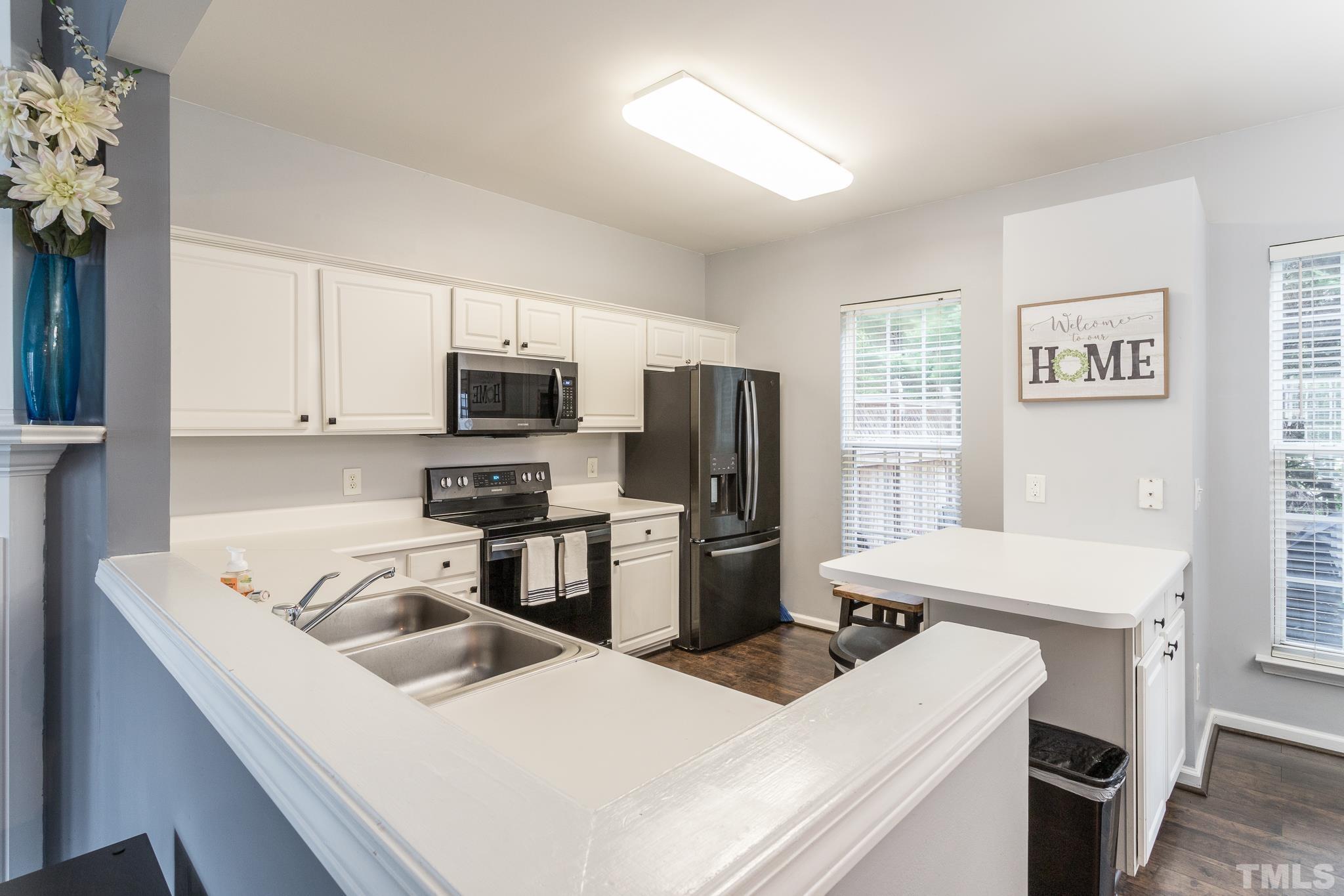 7214 Galon Glen Road Raleigh, NC 27613 - Photo 12 of 25 Gallery Image 12