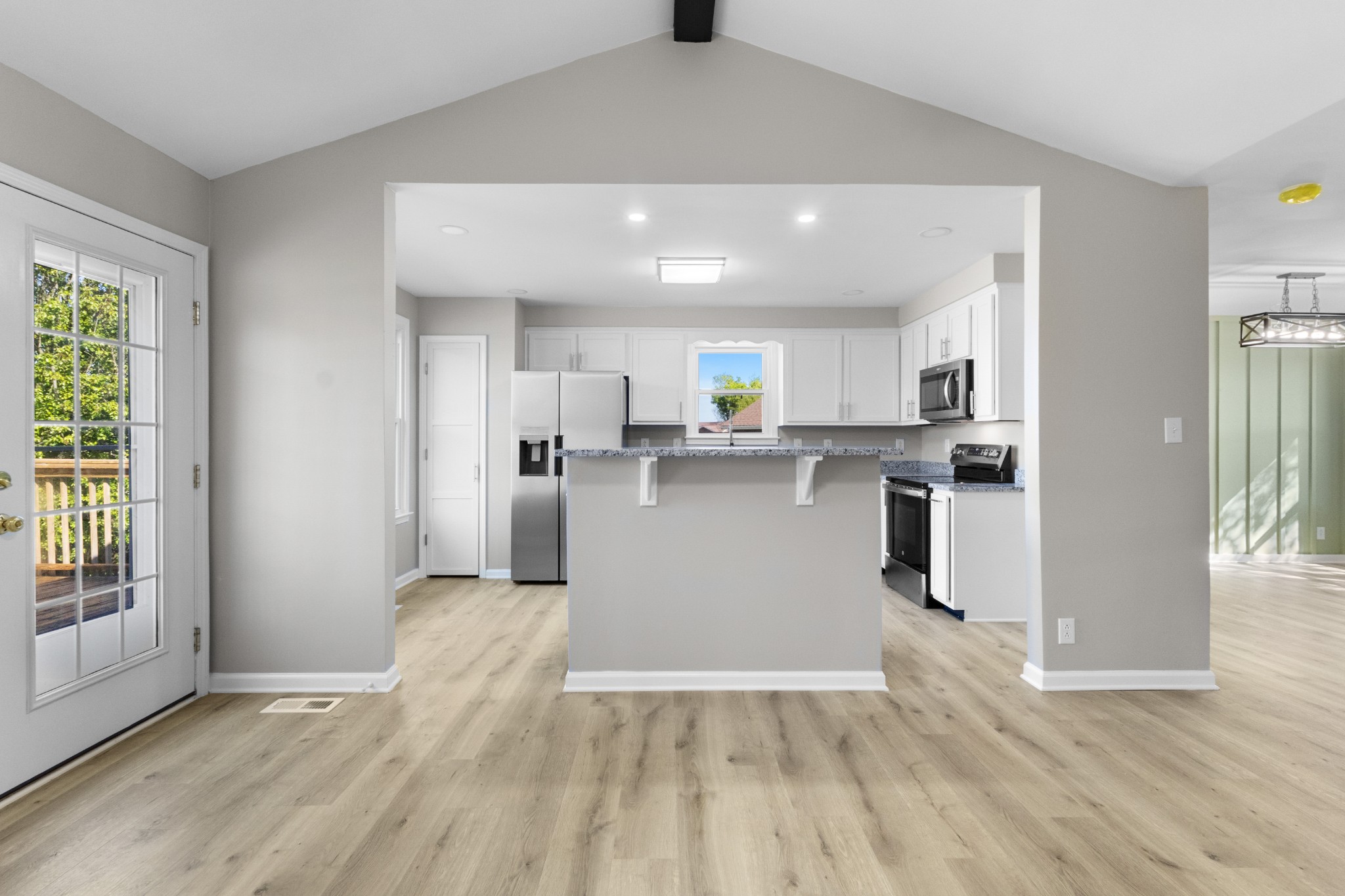 302 Windrush Drive Clarksville, TN 37042 - Photo 10 of 36