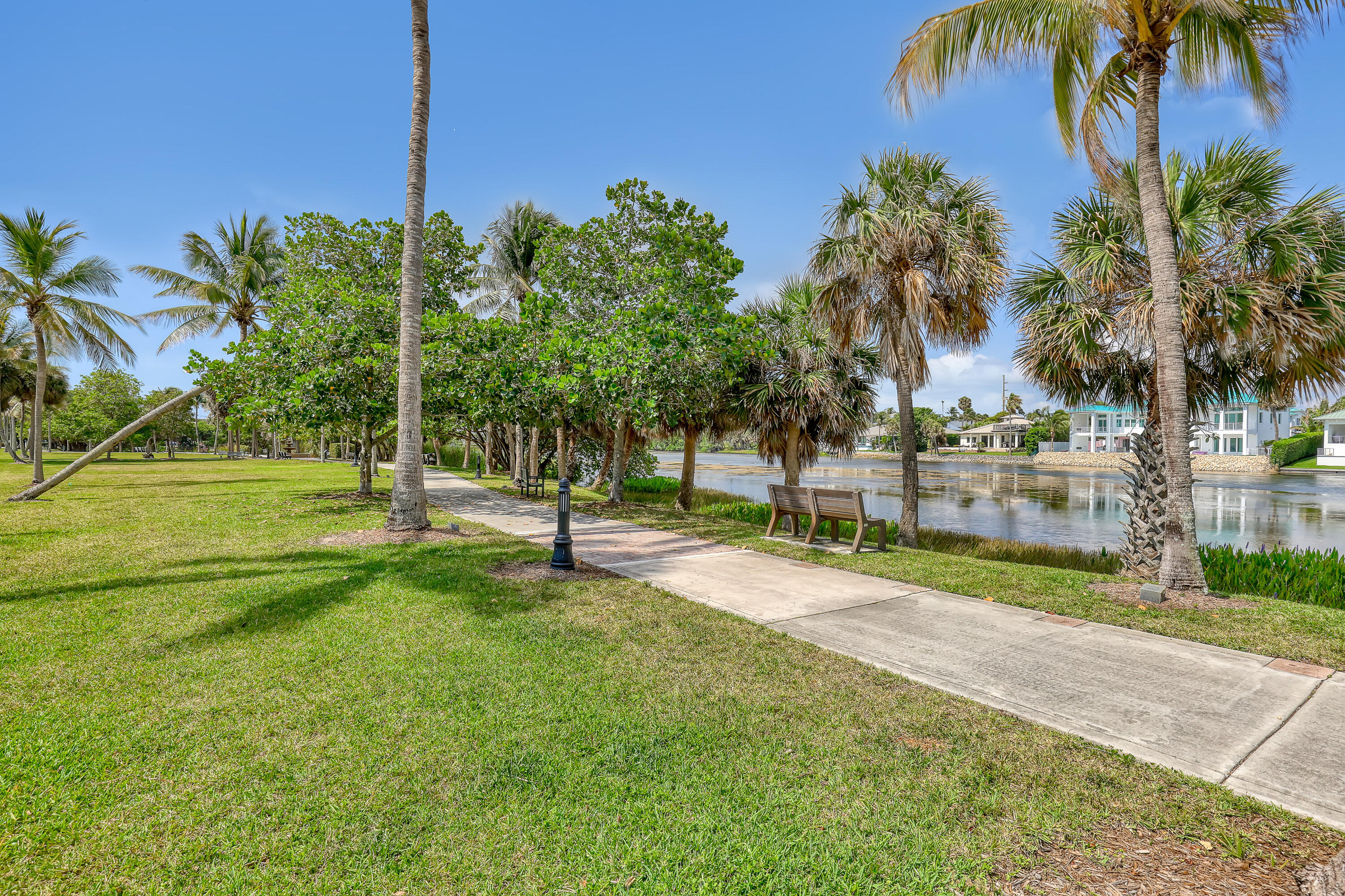 220 Celestial Way, Unit 6 Juno Beach, FL 33408 - Photo 51 of 58 Walking trail