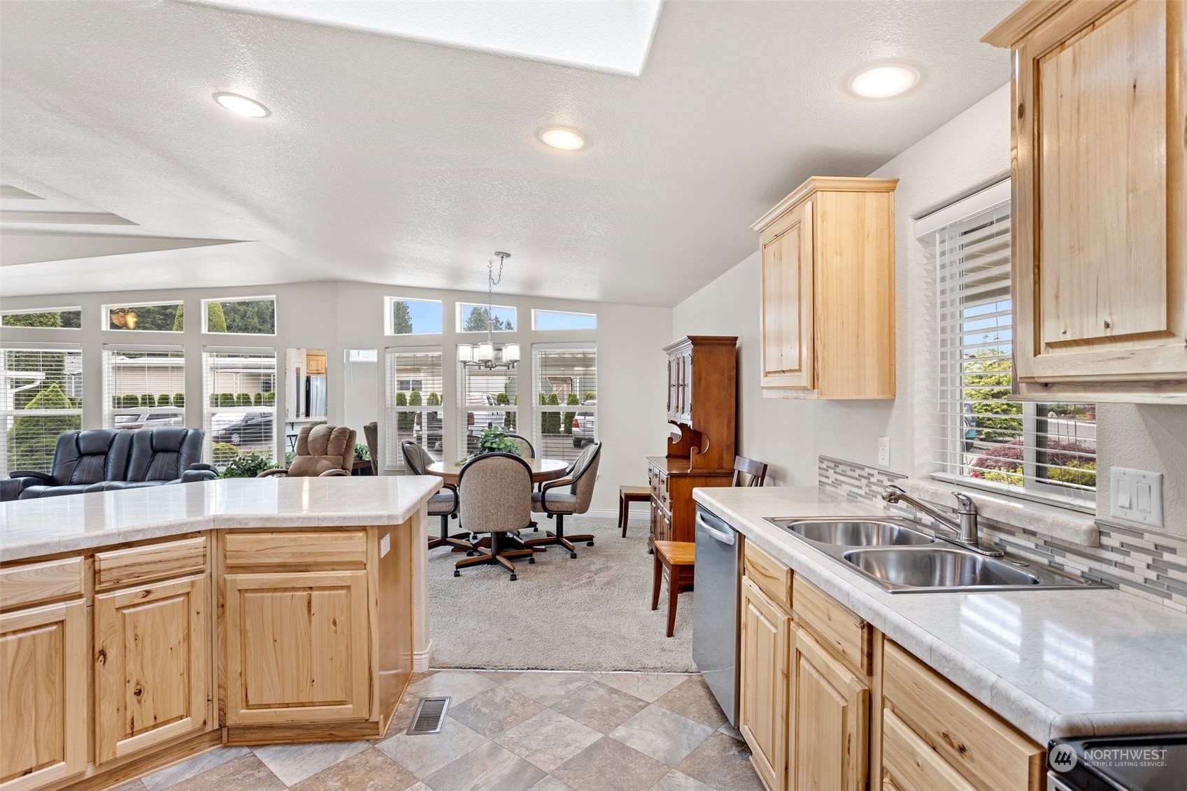 23825 15th Avenue Southeast, Unit 137 Bothell, WA 98021 - Photo 12 of 24 Gallery Image 12