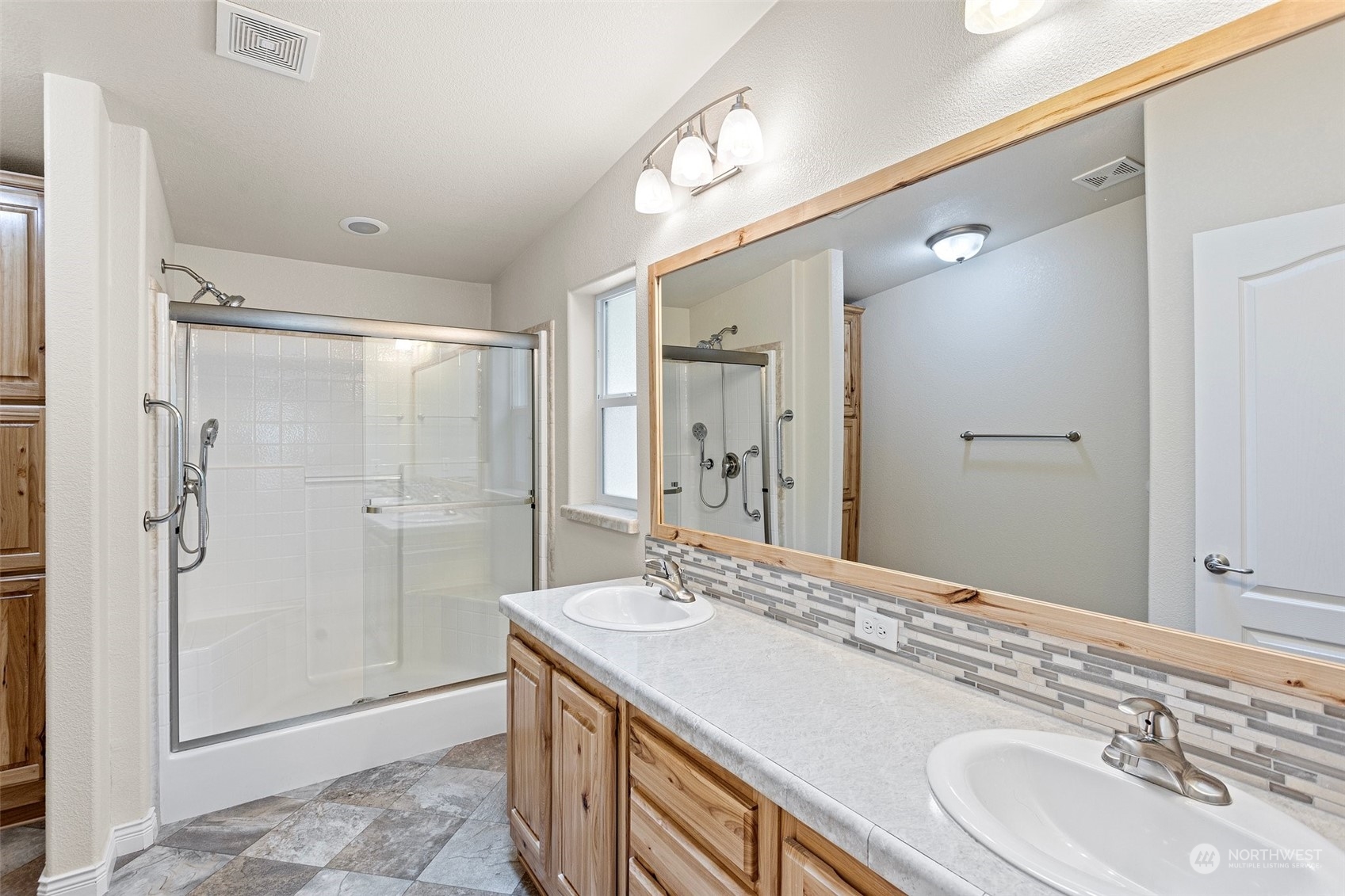 23825 15th Avenue Southeast, Unit 137 Bothell, WA 98021 - Photo 20 of 24 Gallery Image 20