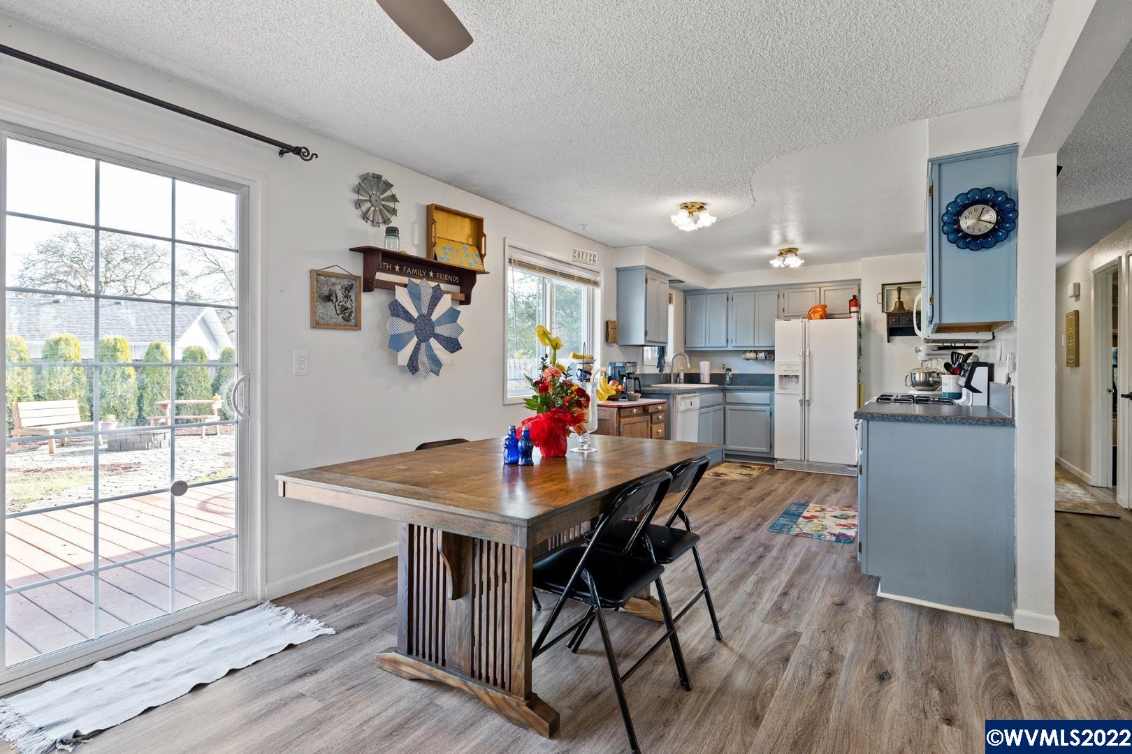 165 Cleveland Street Lebanon, OR 97355 - Photo 7 of 30 Gallery Image 7
