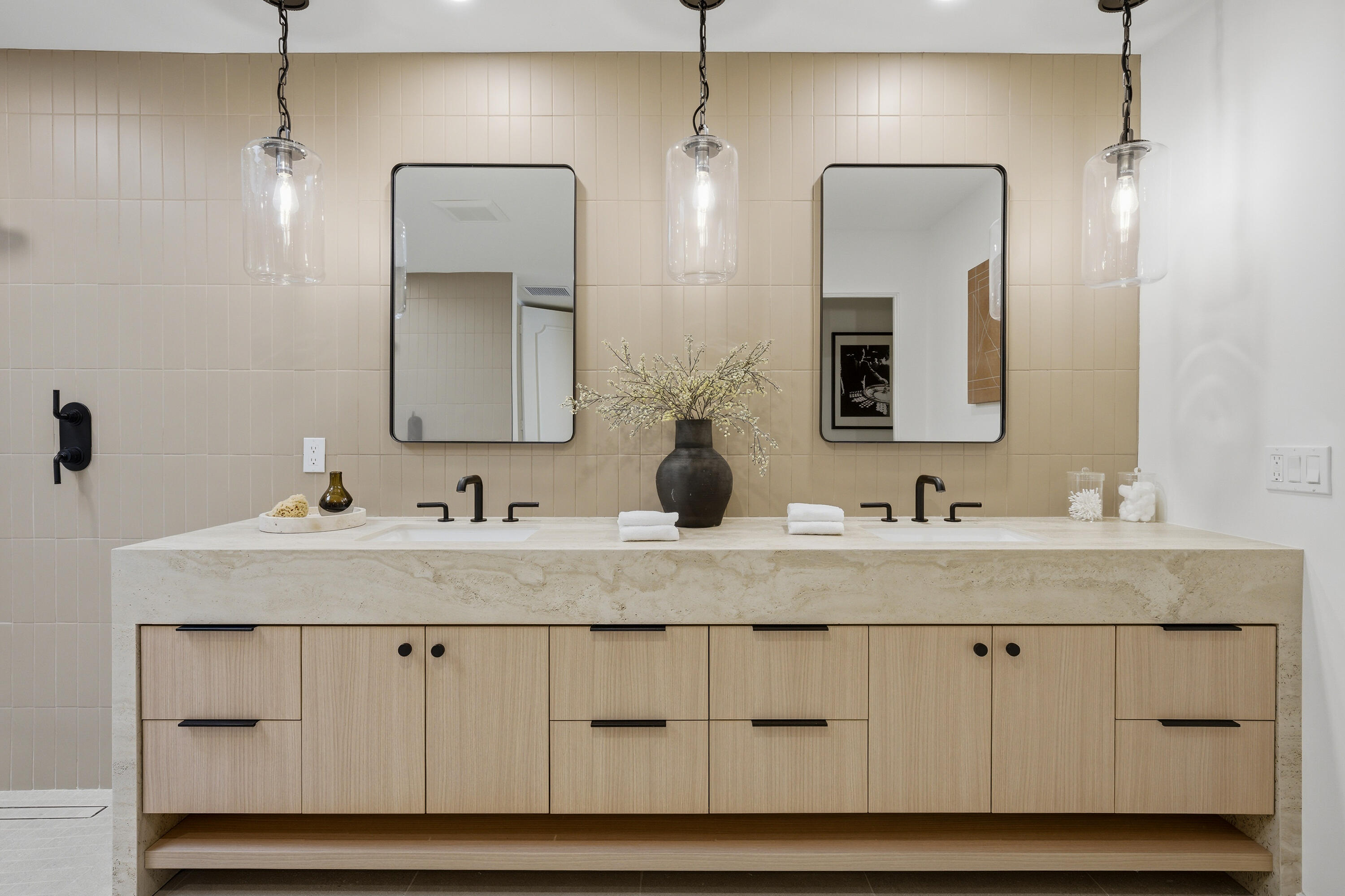 14 Rutgers Court Rancho Mirage, CA 92270 - Photo 48 of 59 a bathroom with a double vanity sink and a mirror