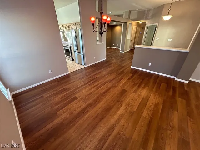 $2,500 | 5001 Palm View Drive, Las Vegas, NV 89130