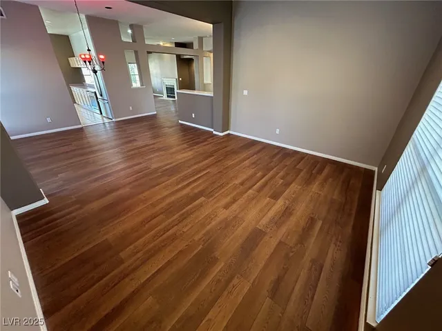 $2,500 | 5001 Palm View Drive, Las Vegas, NV 89130