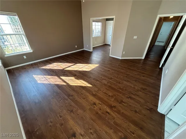 $2,500 | 5001 Palm View Drive, Las Vegas, NV 89130