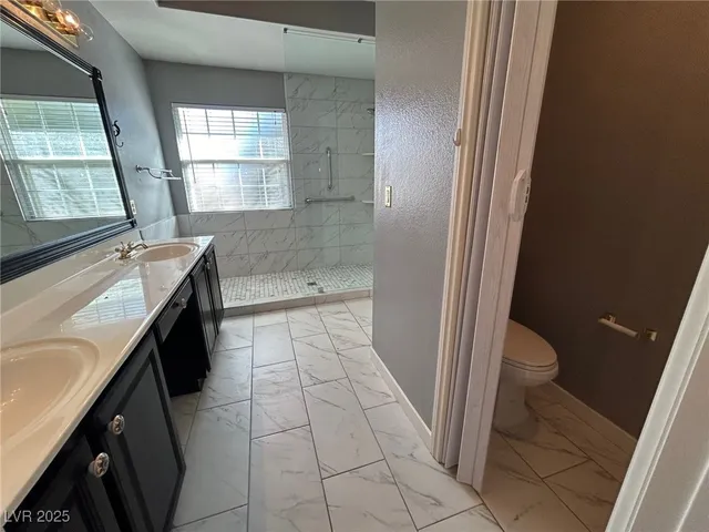 $2,500 | 5001 Palm View Drive, Las Vegas, NV 89130