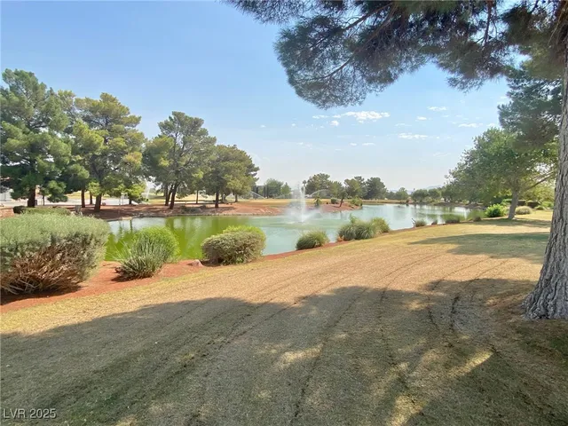 $2,500 | 5001 Palm View Drive, Las Vegas, NV 89130