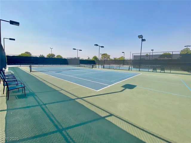 $2,500 | 5001 Palm View Drive, Las Vegas, NV 89130