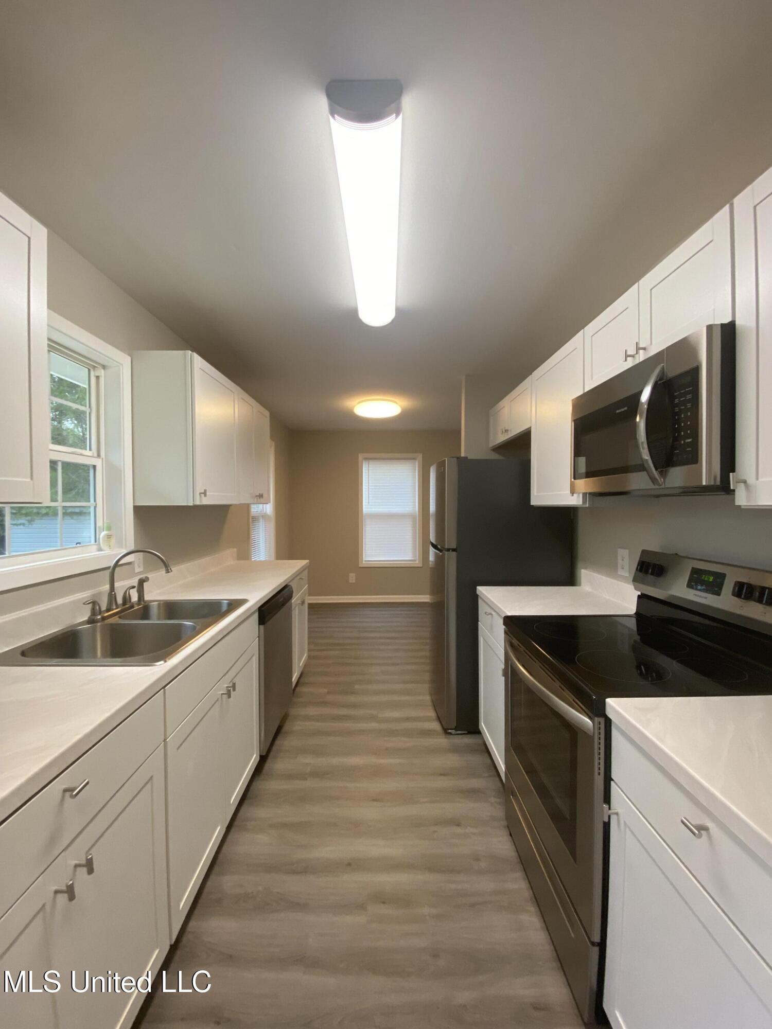 117 Interstate Hwy Farm Byhalia, MS 38611 - Photo 2 of 12 Photo Dec 12 2022, 11 29 14 AM