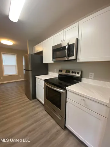 $1,700 | 117 Interstate Hwy Farm, Byhalia, MS 38611