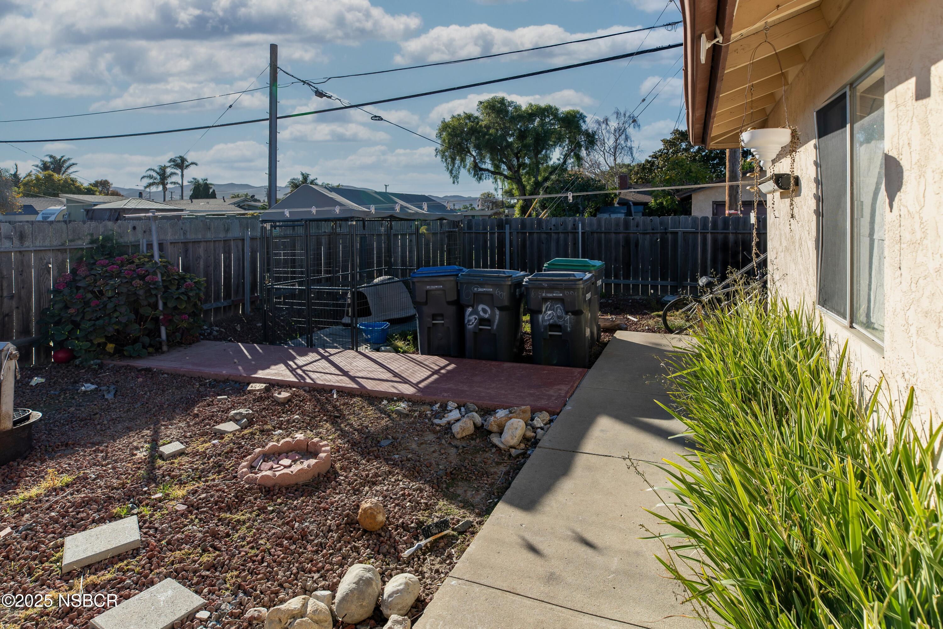 601 North Seventh Street Lompoc, CA 93436 - Photo 27 of 32 a view of a backyard with sitting area