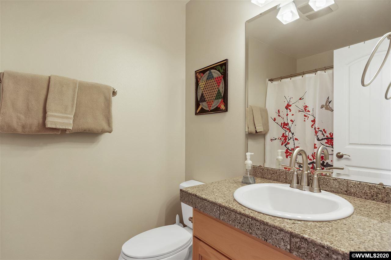 3565 Rhododendron Lane Southeast Salem, OR 97317 - Photo 26 of 31