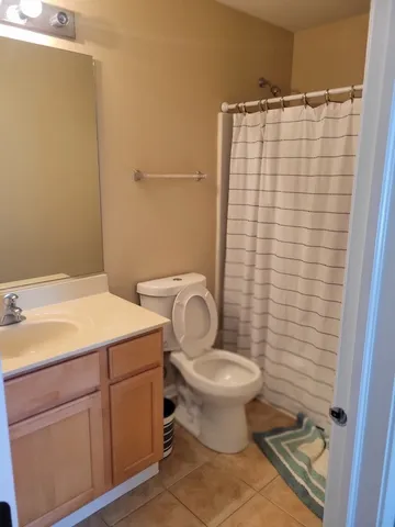 $284,000 | 4605 Sawgrass Boulevard, Wadsworth, IL 60083