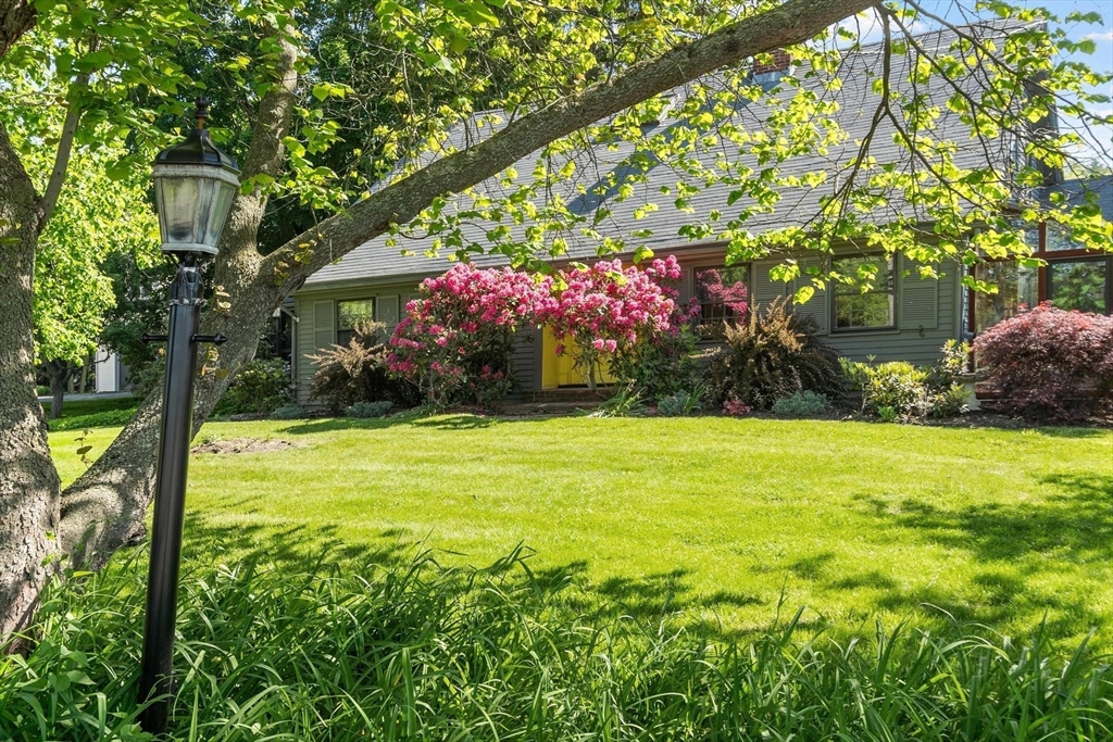 1465 Sudbury Road Concord, MA 01742 - Photo 2 of 36
