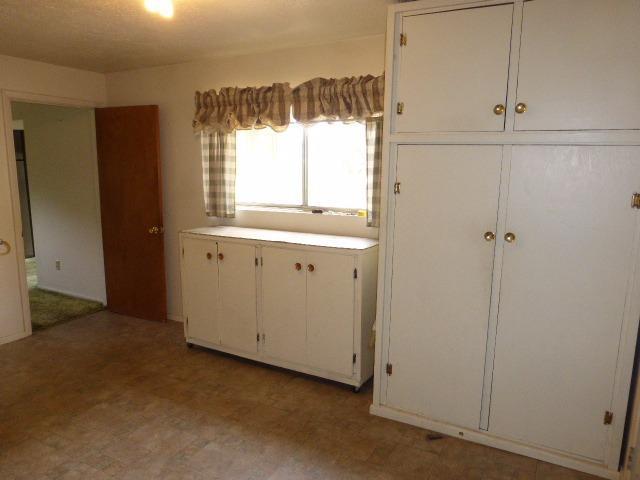 1143 Oak Grove Road Medford, OR 97501 - Photo 24 of 35 Additional Photo
