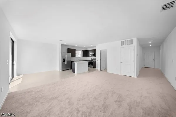 $2,000 | 270 Silent Lk Drive, Lehigh Acres, FL 33974