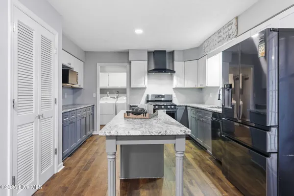 $430,000 | 5 Birdie Drive, Whispering Pines, NC 28327