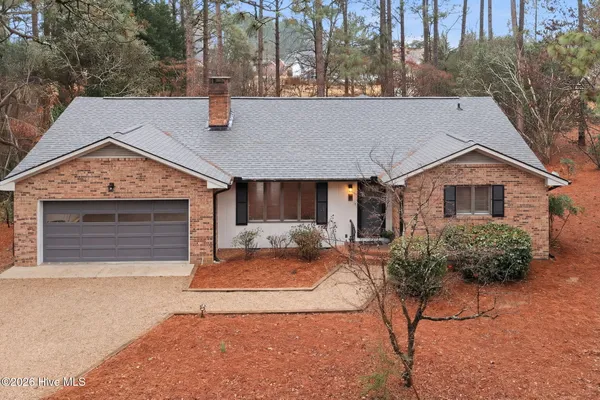 $430,000 | 5 Birdie Drive, Whispering Pines, NC 28327