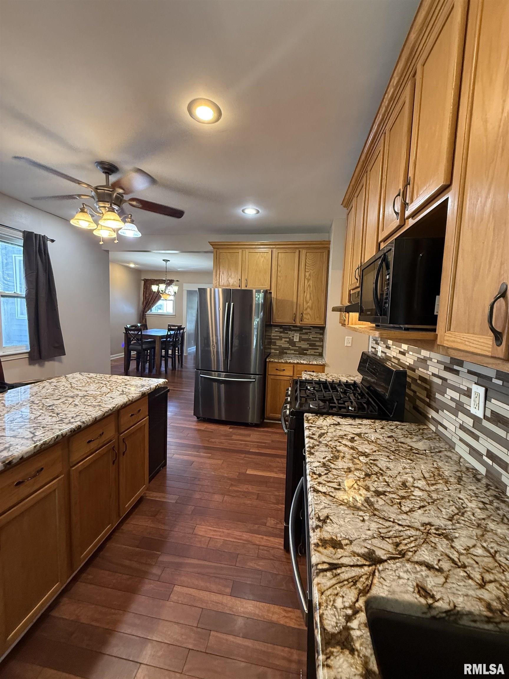 1145 North 5th Street Springfield, IL 62702 - Photo 5 of 16 Gallery Image 5