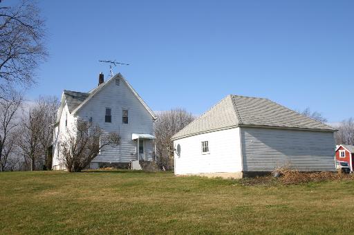 7412 Shields Road Harvard, IL 60033 - Photo 3 of 7