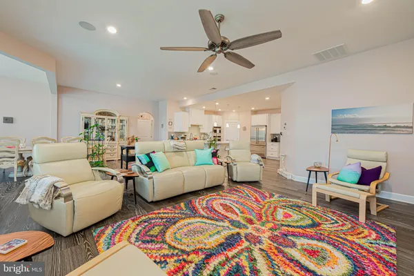 $975,000 | 33250 Paradisio Greens, Ocean View, DE 19970