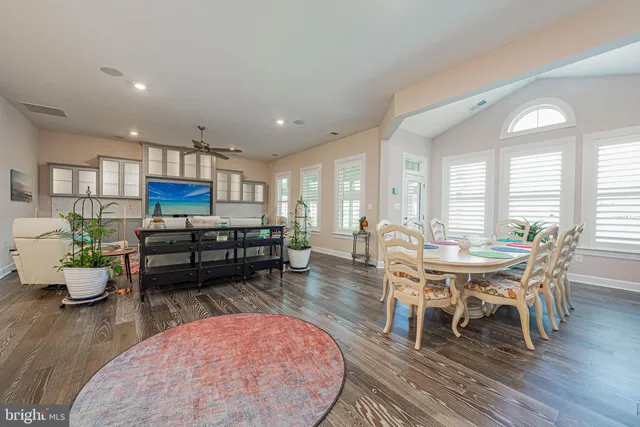 $1,049,900 | 33250 Paradisio Greens, Ocean View, DE 19970