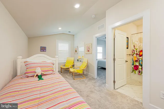 $1,049,900 | 33250 Paradisio Greens, Ocean View, DE 19970