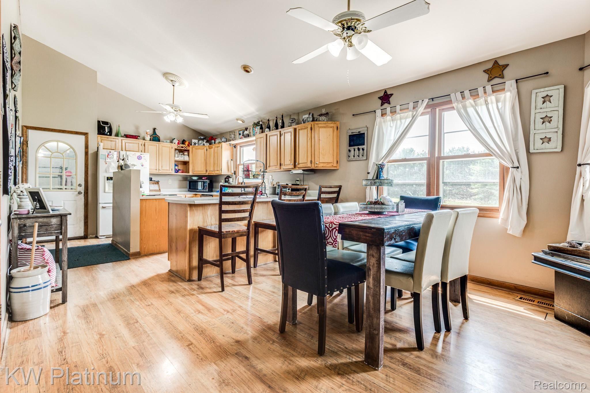 5151 Fitzgerald Road St. Clair, MI 48079 - Photo 23 of 44 5151 Fitzgerald Rd (10 of 44).jpg