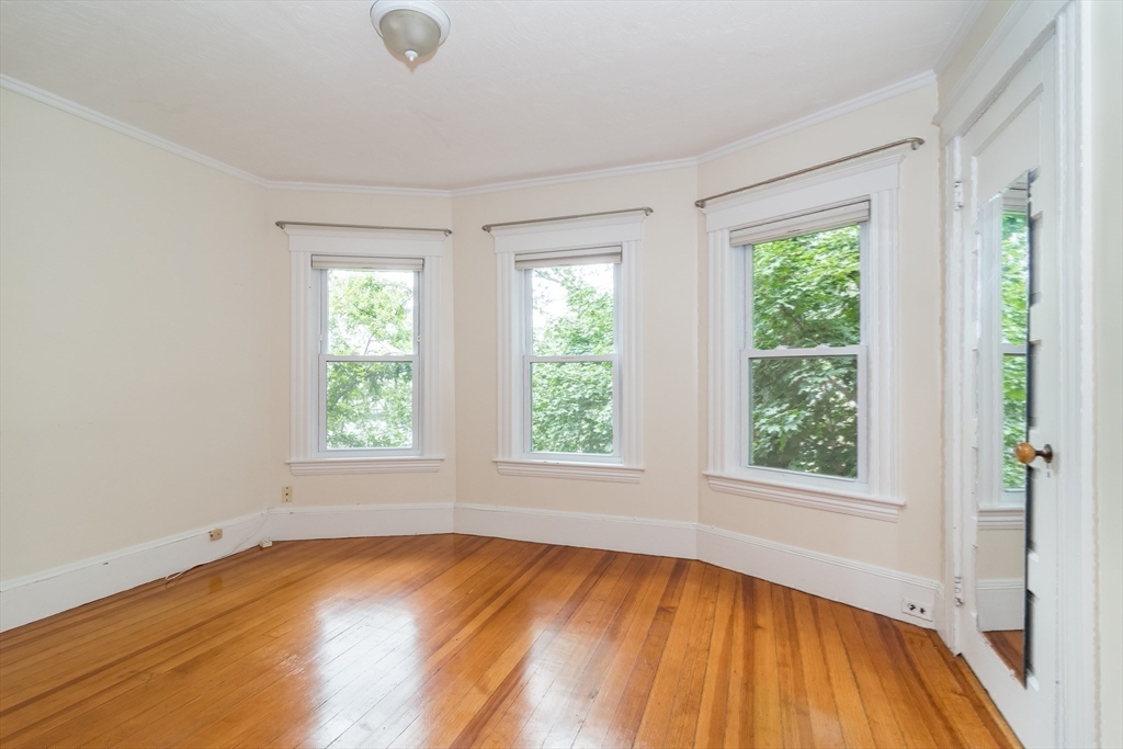 71 Curve Street, Unit 71 Wellesley, MA 02482 - Photo 22 of 31