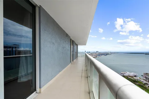 $1,050,000 | 50 Biscayne Boulevard, Unit 3510, Miami, FL 33132