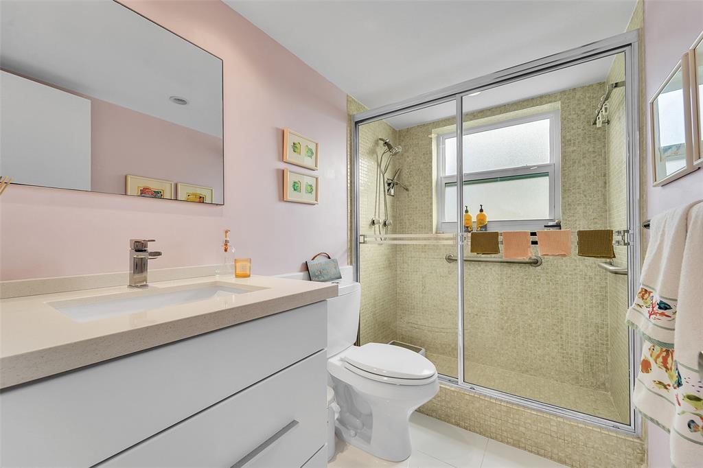 3050 Northeast 48th Court, Unit 206 Lighthouse Point, FL 33064 - Photo 21 of 68