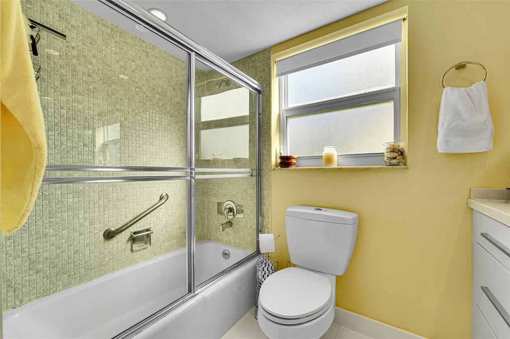 3050 Northeast 48th Court, Unit 206 Lighthouse Point, FL 33064 - Photo 42 of 68