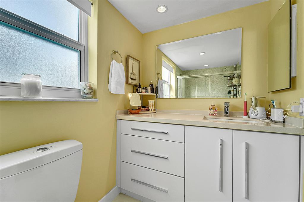 3050 Northeast 48th Court, Unit 206 Lighthouse Point, FL 33064 - Photo 43 of 68