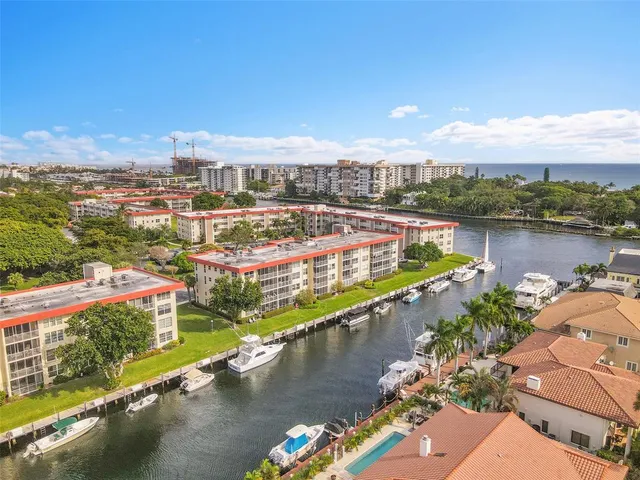 $535,000 | 3050 Northeast 48th Court, Unit 206, Lighthouse Point, FL 33064