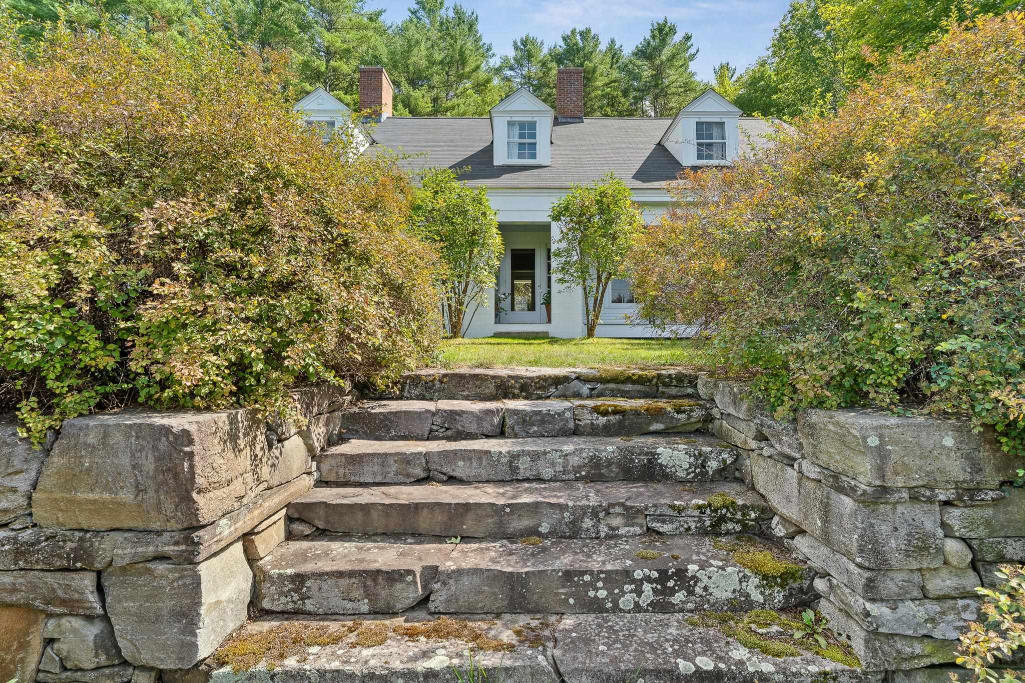 97 Quinibeck Road Thetford, VT 05045 - Photo 3 of 42