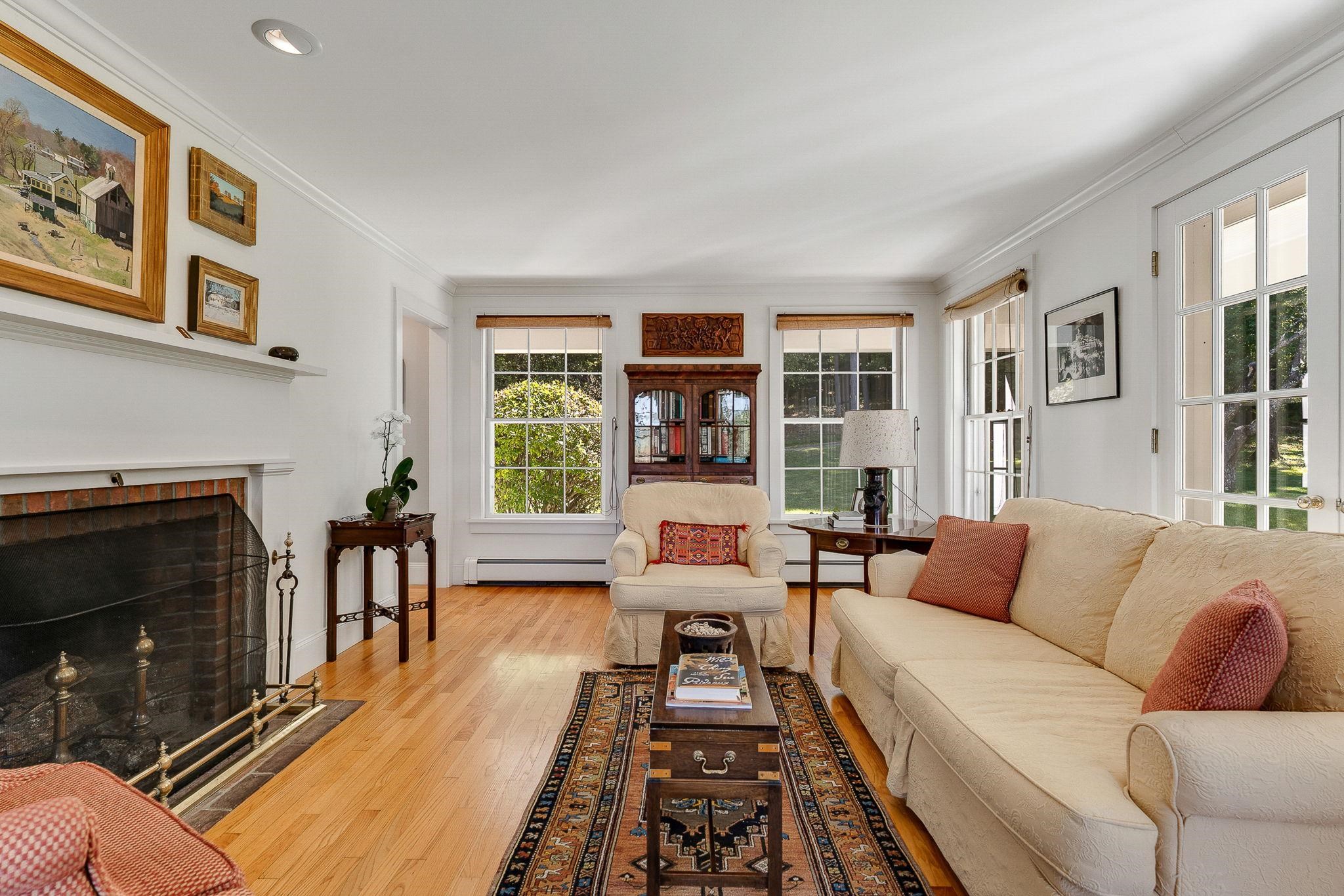 97 Quinibeck Road Thetford, VT 05045 - Photo 5 of 42