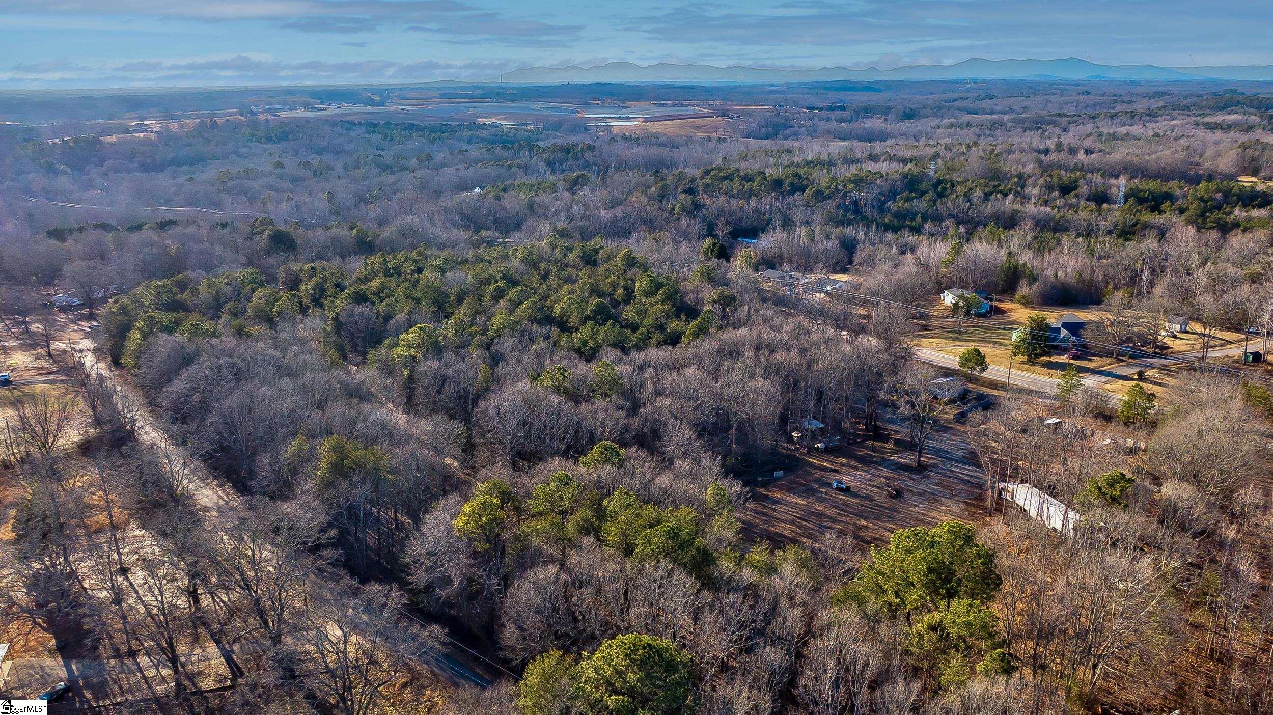 2307 11th Highway Chesnee, SC 29323 - Photo 6 of 14