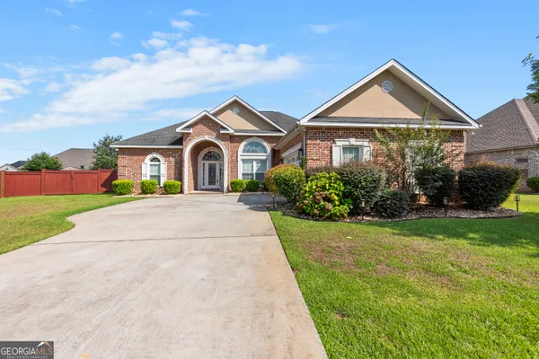 $320,000 | 217 Caleb Way, Byron, GA 31008