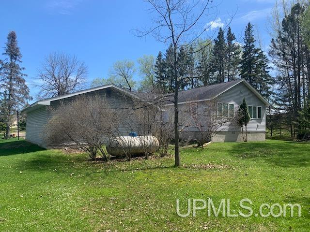 1114 Willow Road Gladstone, MI 49837 - Photo 39 of 43