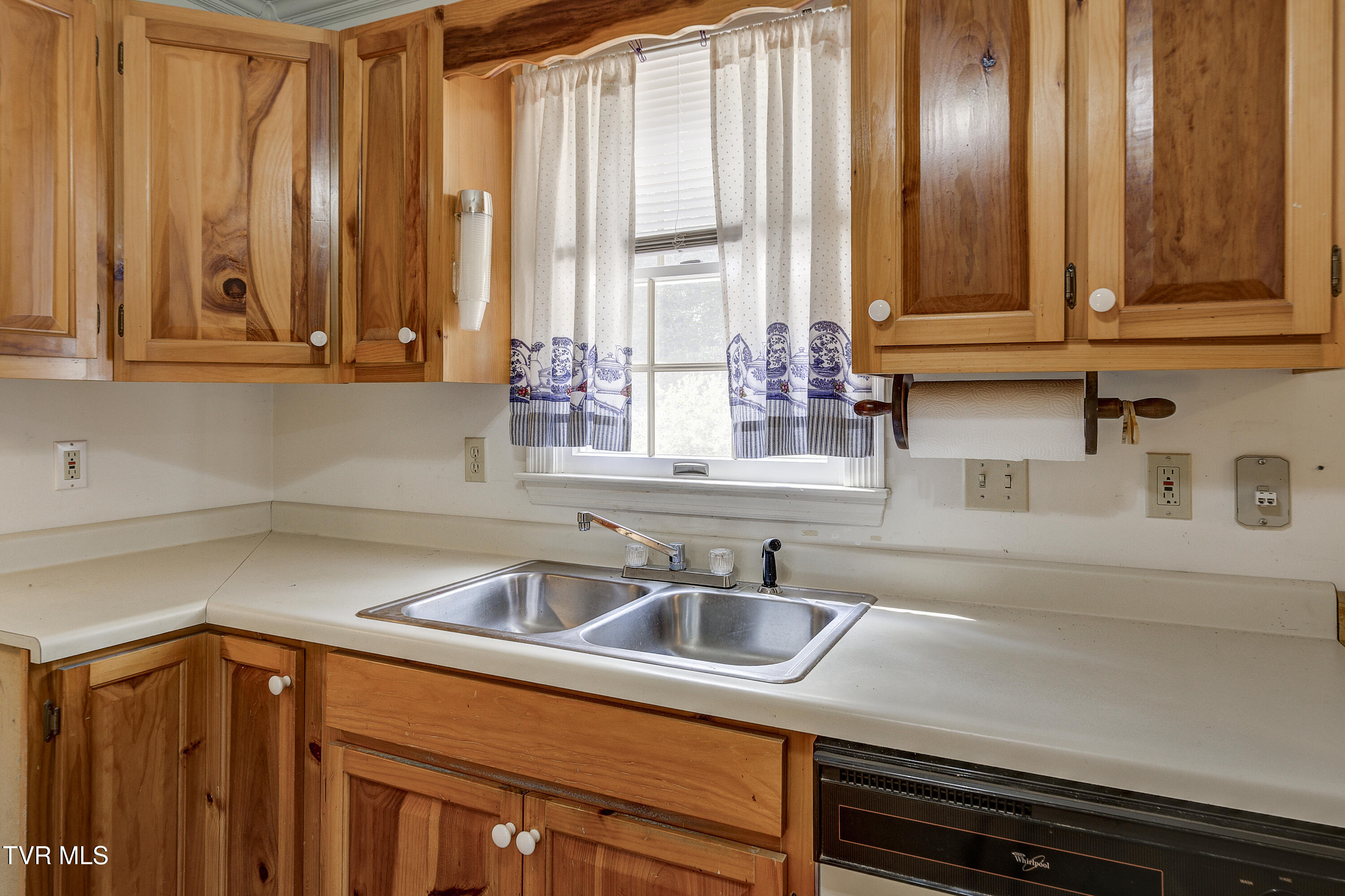 170 Kelley Gap Road Greeneville, TN 37743 - Photo 15 of 59 KellyGap-7