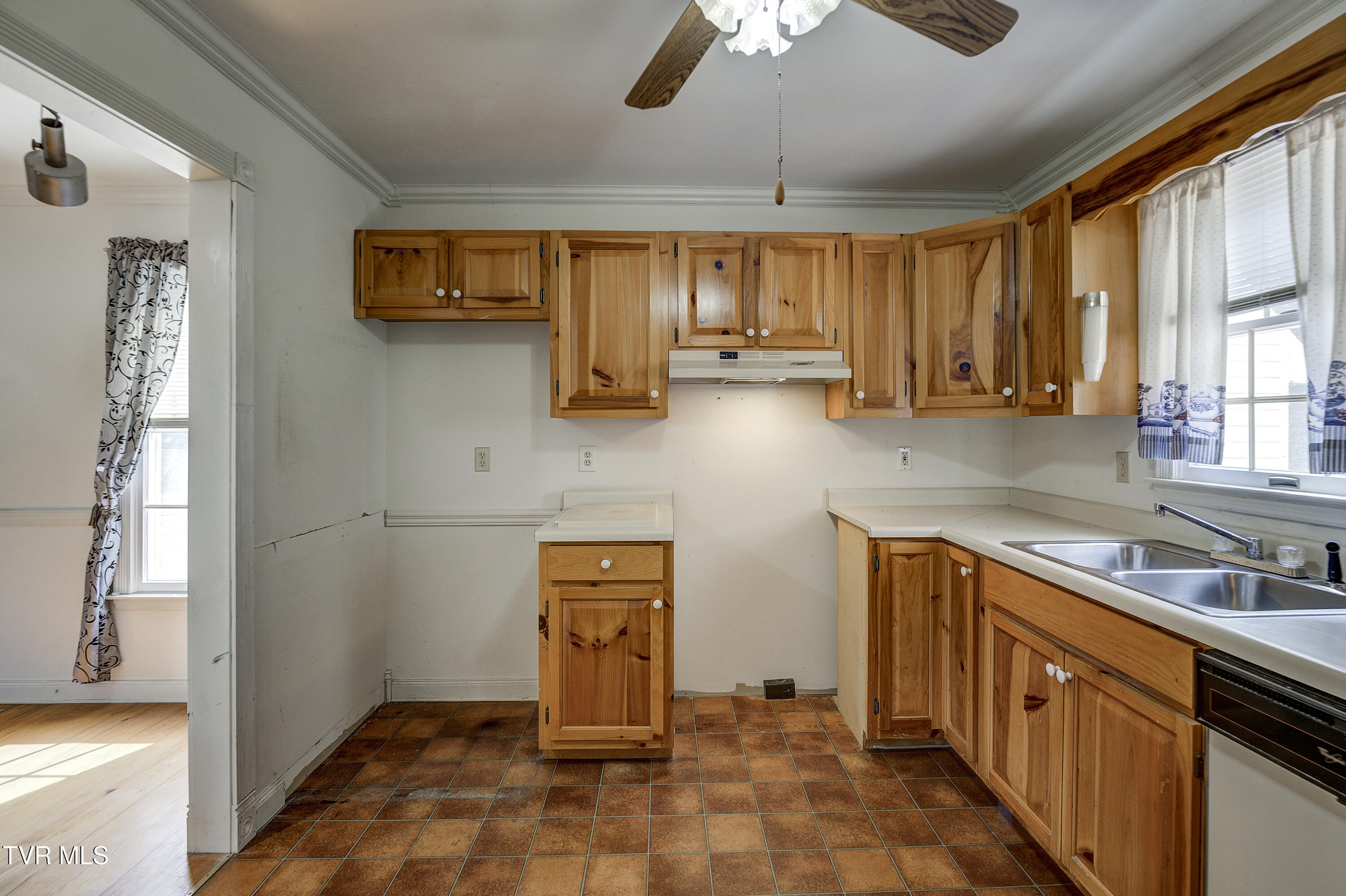 170 Kelley Gap Road Greeneville, TN 37743 - Photo 16 of 59 KellyGap-6